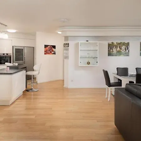 Apartamento Larissa On The *