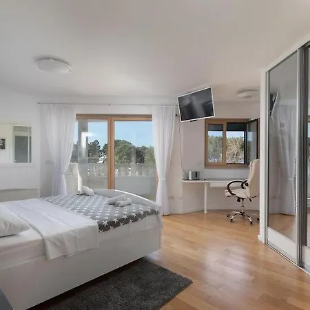 Apartamento Larissa On The *